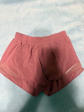 lululemon athletica rose-mauve athletic shorts